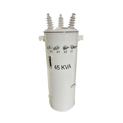 Olio del trasformatore montato su un palo a tre fasi immerso da 13800V a 480Y/277V 75KVA
