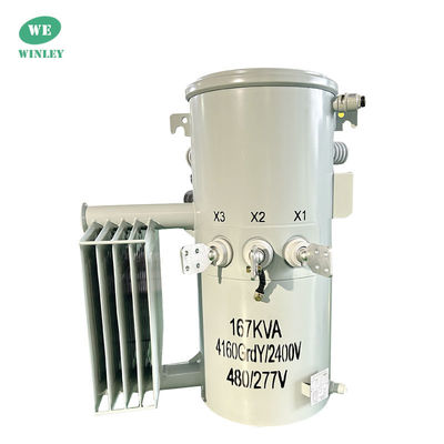 Transformatore montaggiato su palo a fase singola da 167 Kva Step Down 12.47KV Transformatore a distribuzione di potenza aereo immerso in olio ANSI IEEE DOE 2016 Standard